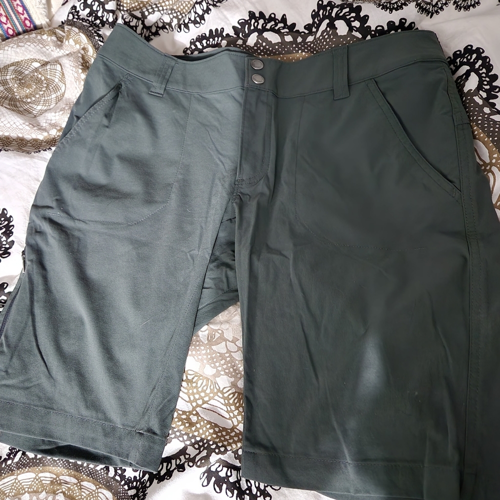 Womens Columbia Shorts
